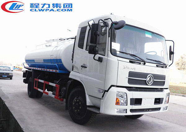 东风天锦吸粪车